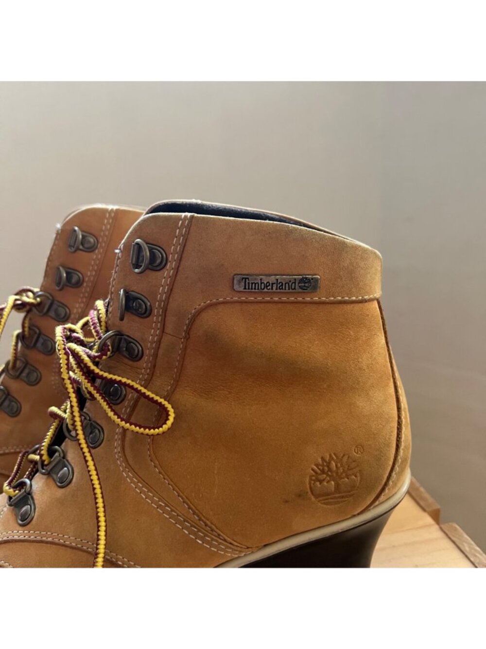 Timberland Size 8.5 M Tan Leather Lace-Up Wedge Heel Ankle Bootie Boots Shoes - Picture 16 of 16
